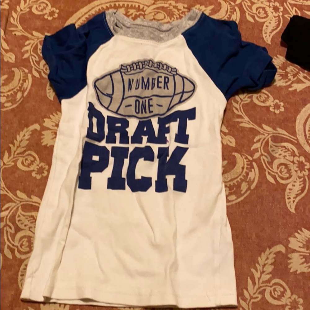 Boys t shirt 4 t